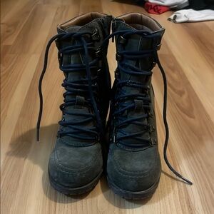 Lucky Dark Green Lace-Up Boots